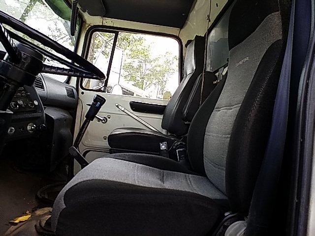台湾ドル 4400 1997 FORD L9000 TRI-AXLE DUMP, S/N 1FDZU90X4VVA16401, 350 HP